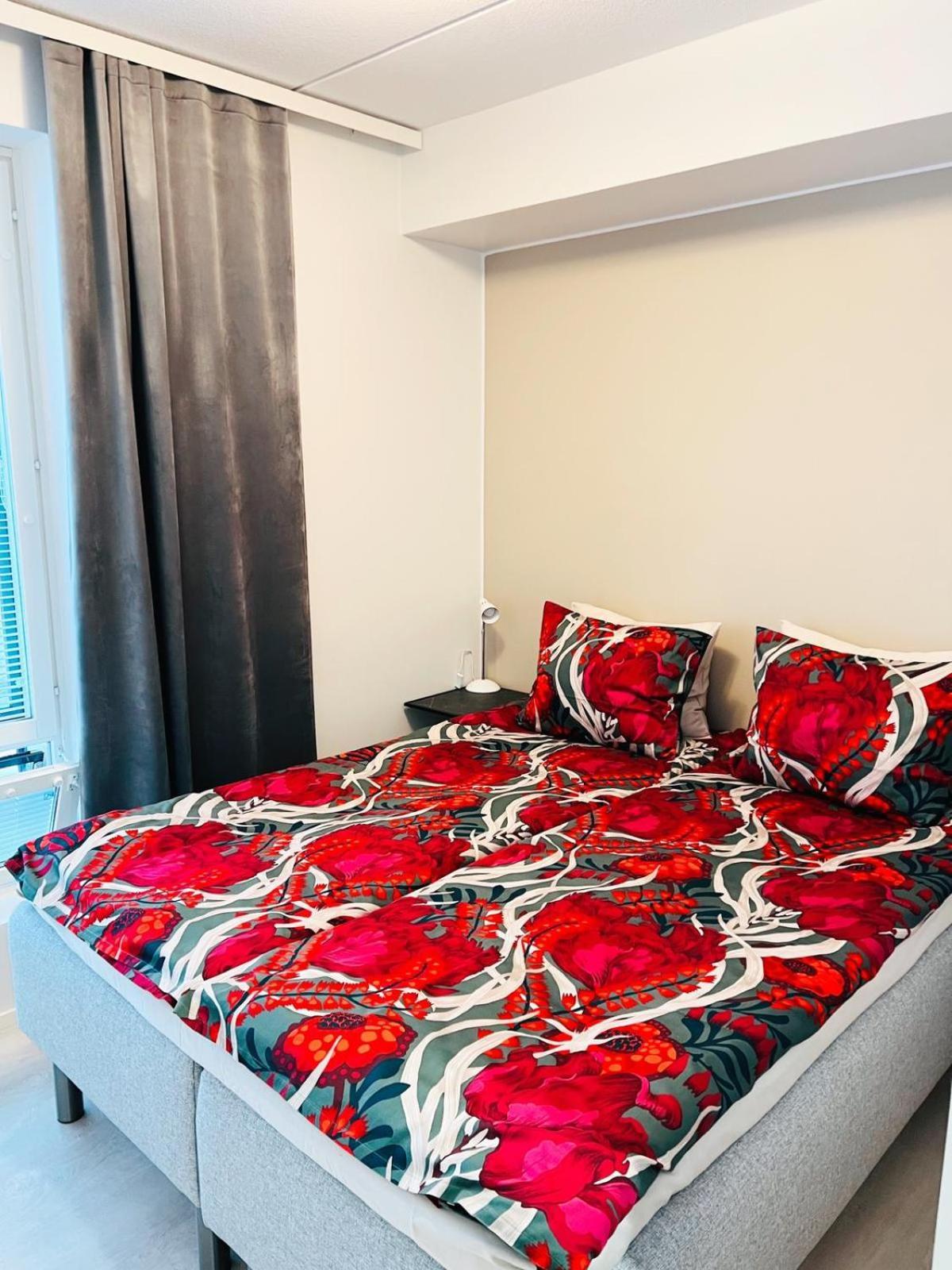 Apartment Near The Train Station, Free Parking &Netflix كوبيو المظهر الخارجي الصورة